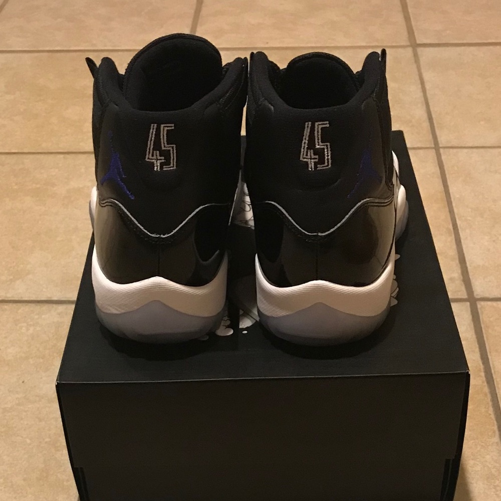 Air Jordan 11 RETRO